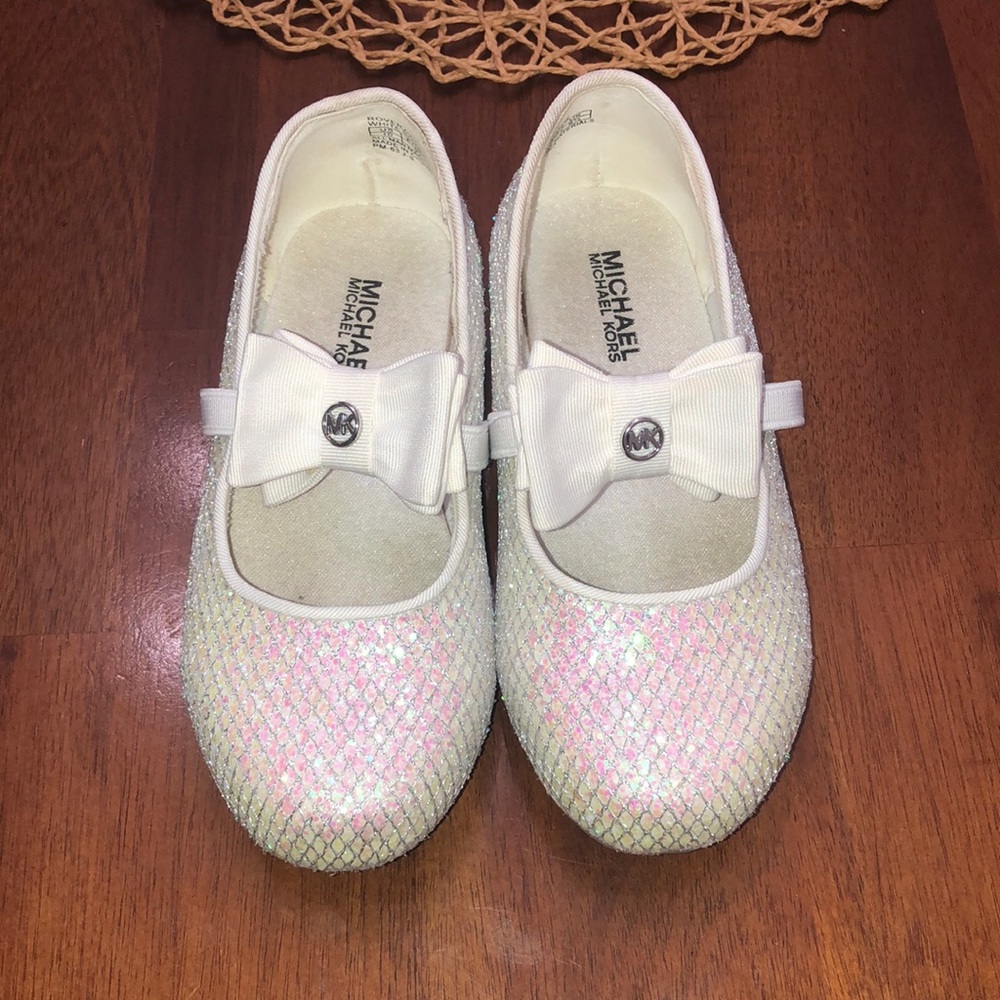 Michael Kors flats